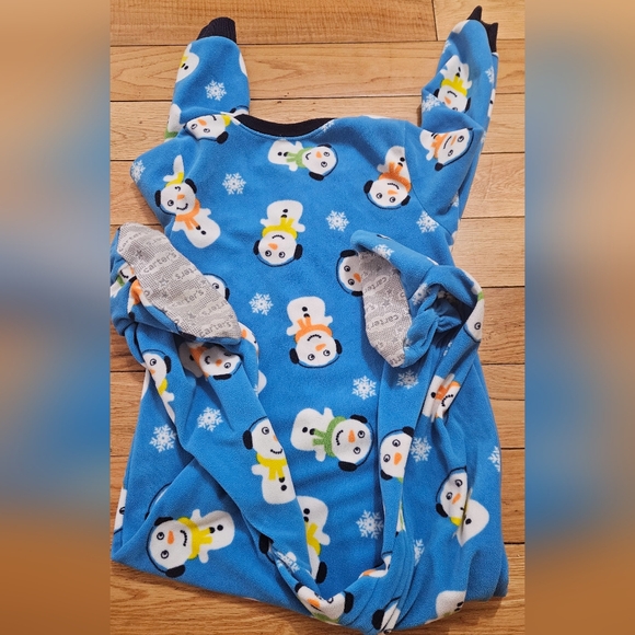 Carter's Toddler Boy Sleeper Size 5T - Picture 2 of 4